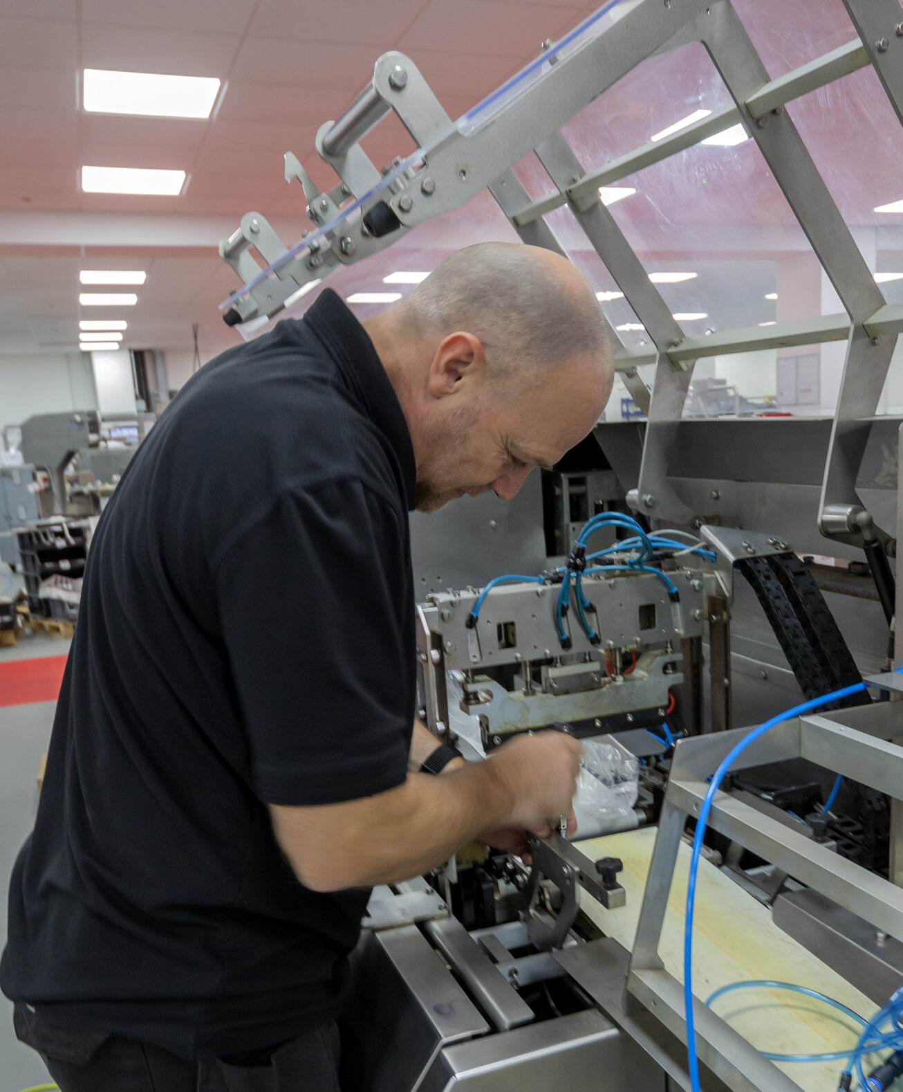 Redpack Packaging Machinery engineer Redpack Verpackungsmaschinen: Reparatur und Wartung